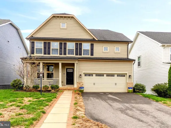 2269 River Birch Rd, Dumfries, VA 22026