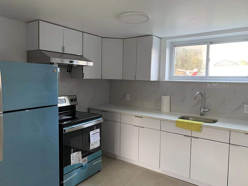 1st image of 126 Washington St #1F