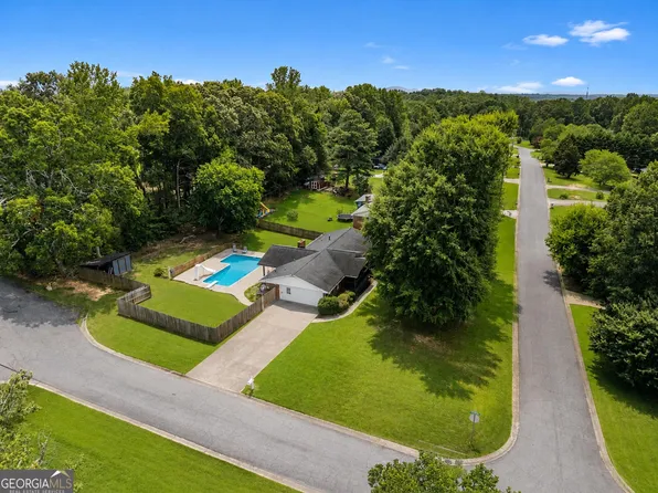 512 Mason Dr, Canton, GA 30115