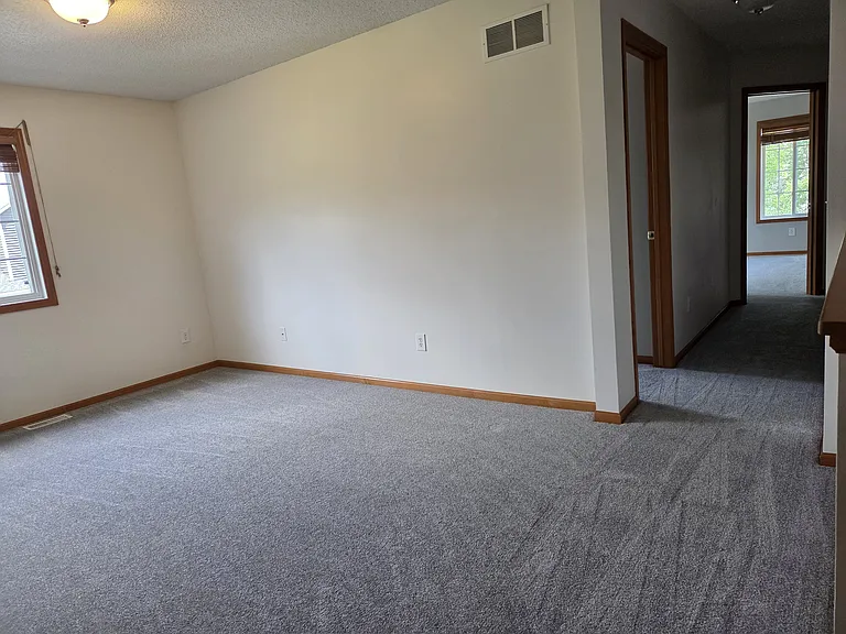 6805 Merrimac Ln N — Photo 12