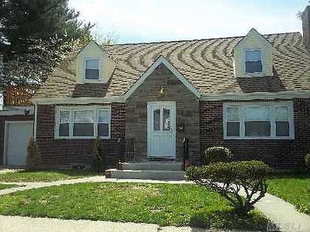 2nd image of 54 Windsor Pkwy