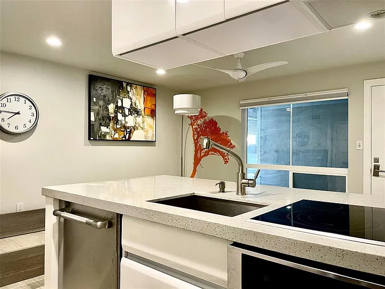 3110 Red River St #D-107 — Photo 14