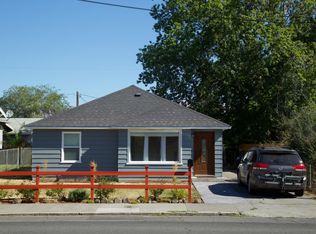 1203 E 12th St, The Dalles, OR