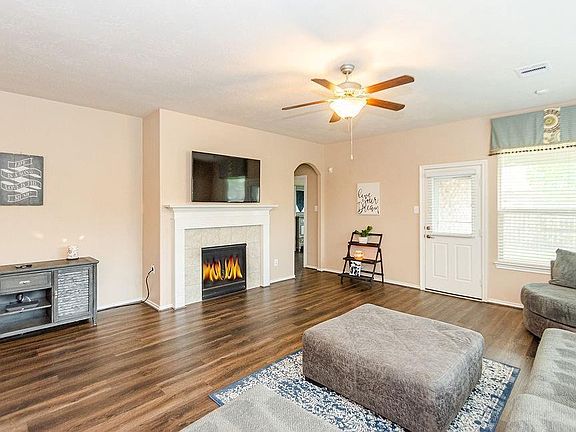 2nd image of 13601 May Pine Ct