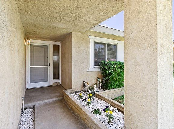 3rd image of 1938 E La Deney Ct