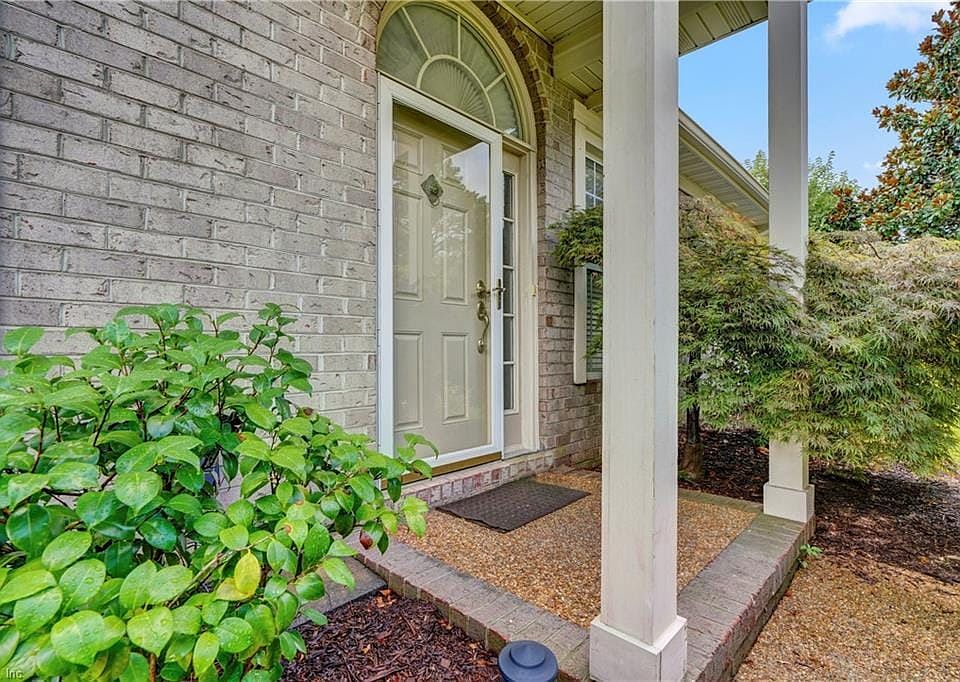 1st image of 1028 Estates Ct