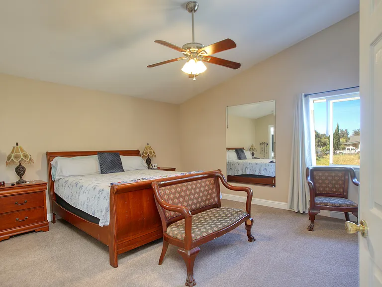 245 Hazel Ln — Photo 23