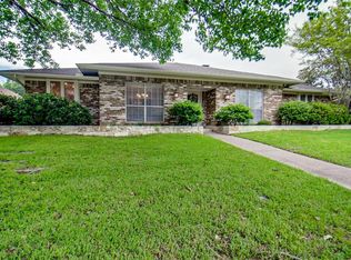 2249 Woodcreek, Carrollton, TX 75006