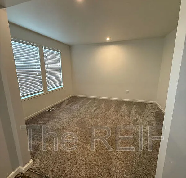4477 Soya Ave — Photo 3