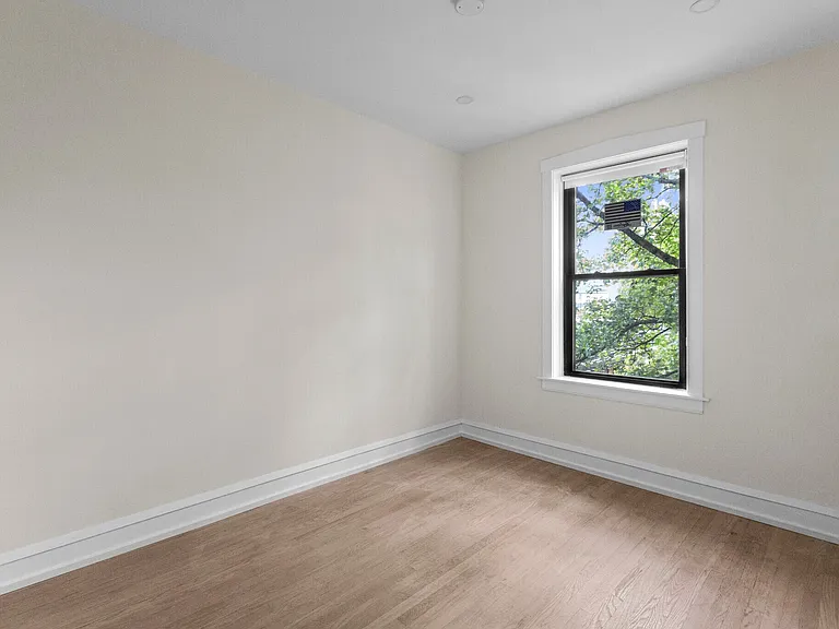 4636 N Hamilton Ave #2 — Photo 12