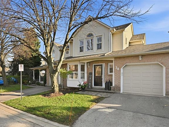 3rd image of 5255 Lakeshore Rd #38