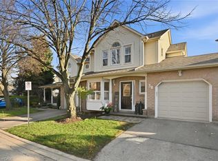 5255 Lakeshore Rd #38, Burlington, ON L7L 5X6