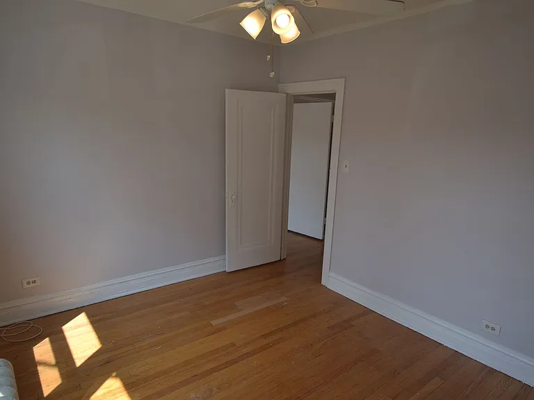 4407 N Kenneth — Photo 37
