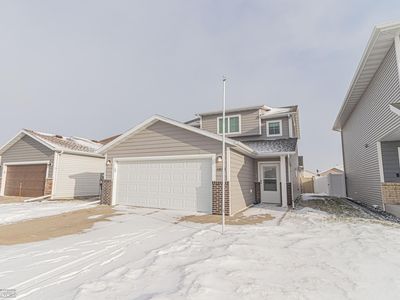 6830 17th St S, Fargo, ND, 58104