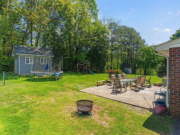 5th image of 108 Buckingham Dr