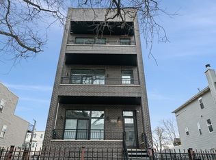 2725 W Potomac Ave #3, Chicago, IL 60622