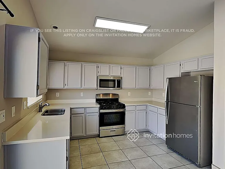 11312 W Puget Ave — Photo 9
