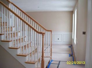 10 Wellesley Dr, Pelham, NH 03076