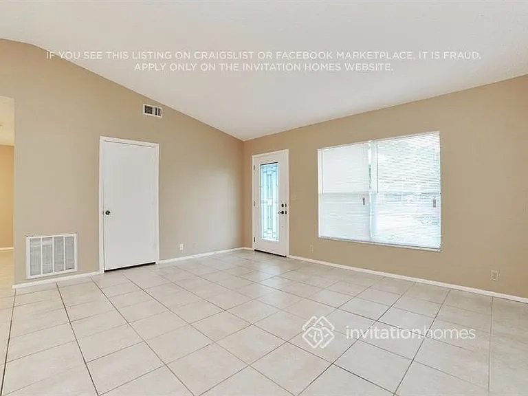4700 Cortez Way S — Photo 3