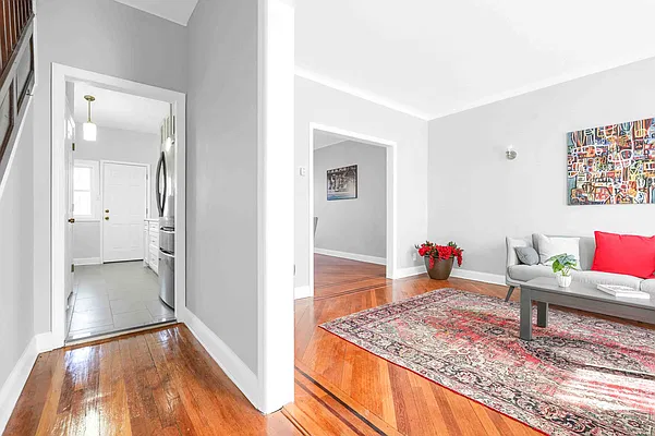 Sold by Mitra Hakimi Realty Group, LLC | media 6