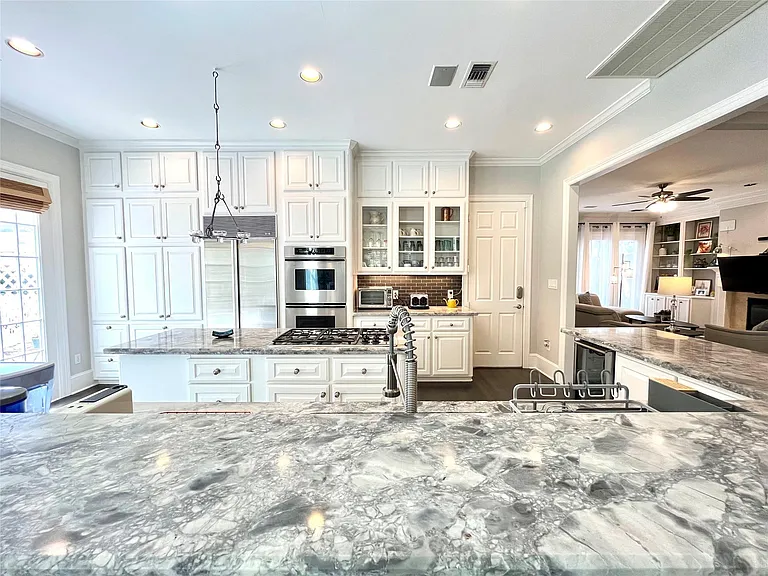 27 Lana Ln #A — Photo 22