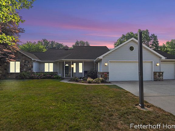 2nd image of 1900 Cherry Run Dr NW