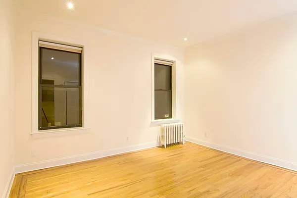 Rented by Town Residential | media 8