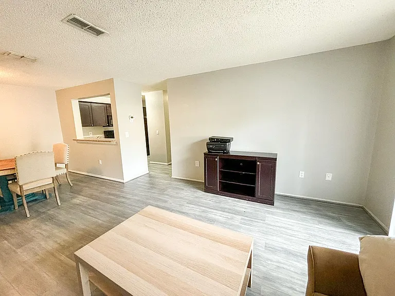 3705 SW 27th St #317 — Photo 4