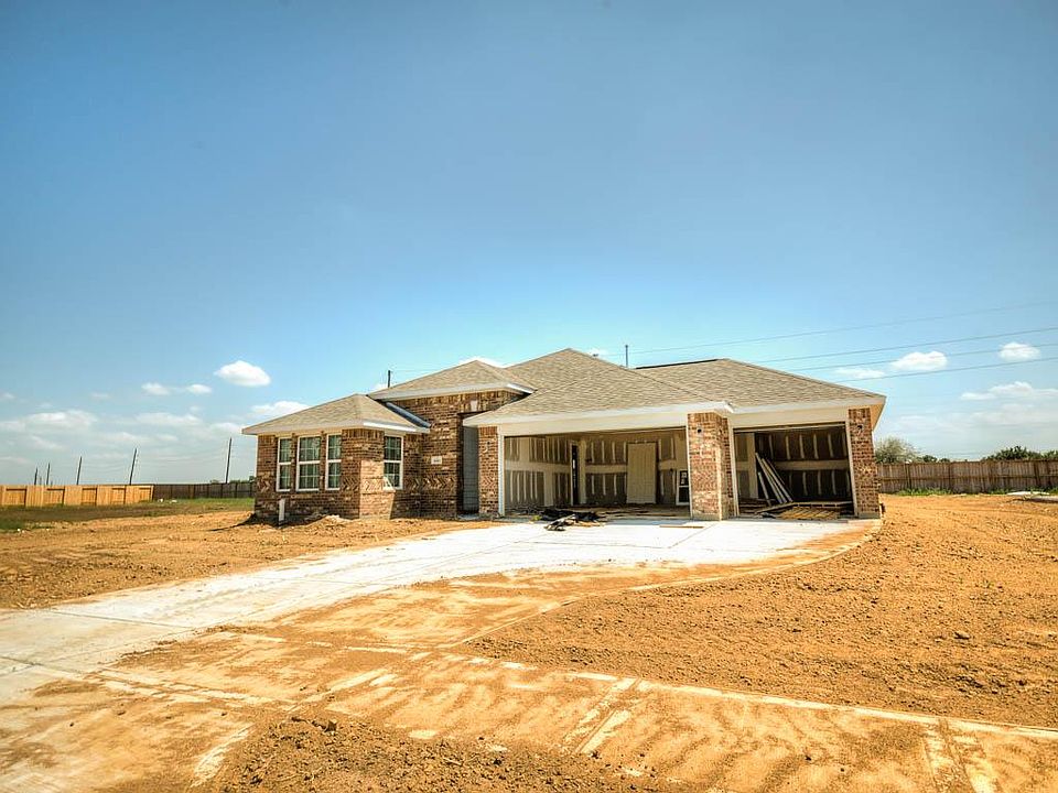 1st image of 31911 Steven Springs Dr
