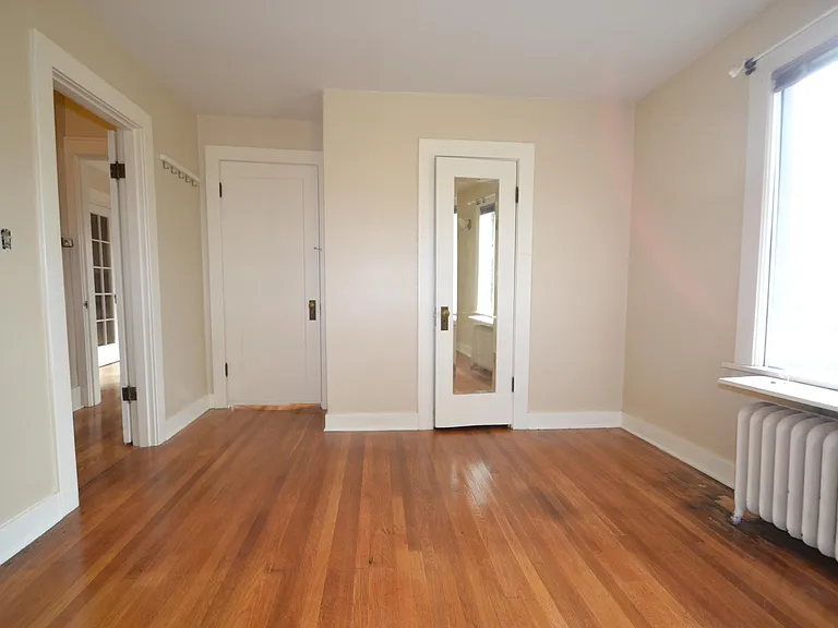 4701 5th Ave NE #1 — Photo 9
