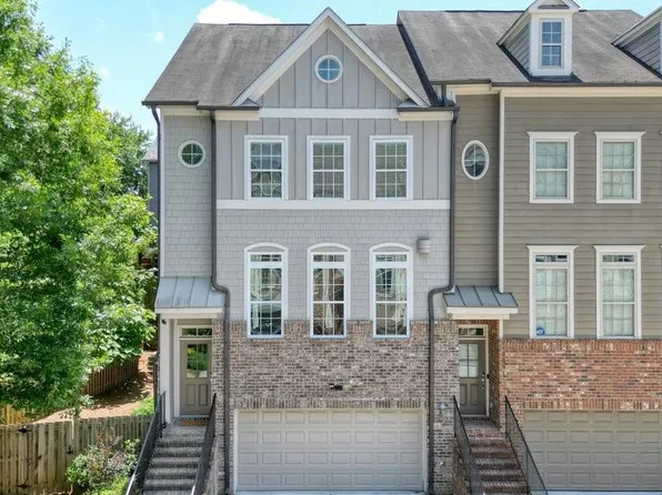 2093 Callaway Ct NW, Atlanta, GA 30318