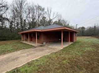 800 Hairston Bend Rd, Columbus, MS 39702