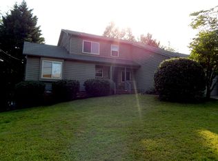 2120 Windbrook Rd, Knoxville, TN 37923