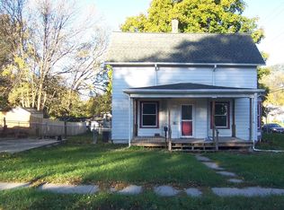 434 6th St, Nevada, IA 50201