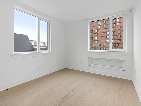 3rd image of 306 W 142nd St #Penthouse D