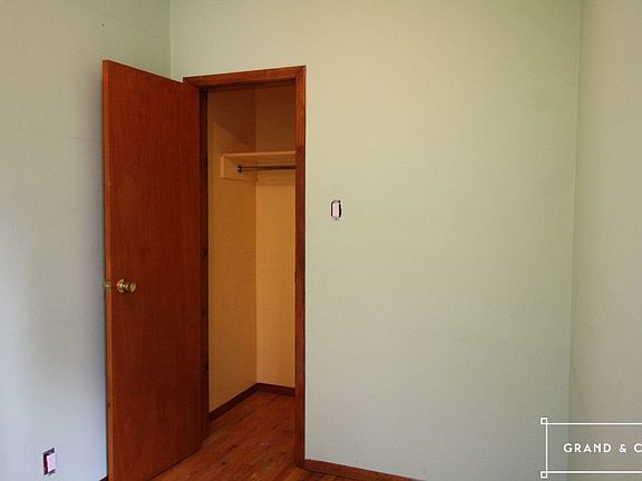 3rd image of 647 Metropolitan Ave APT 2