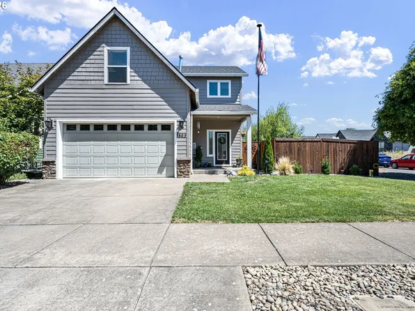 1805 Enchantment Dr, Eugene, OR 97402