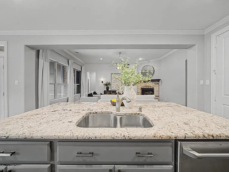 28298 Calaveras Lake Dr — Photo 20