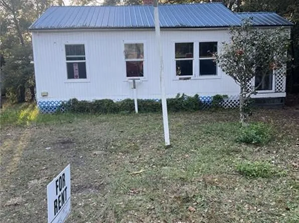 3507 Gordon St, Brunswick, GA 31520