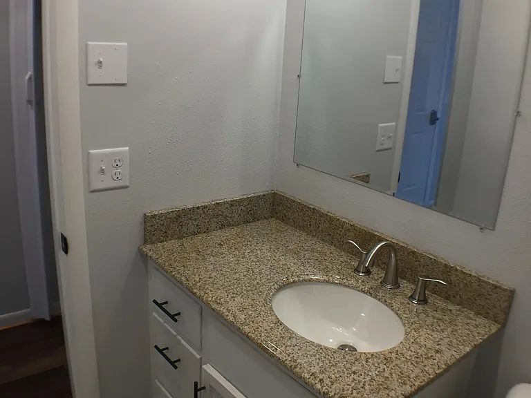 1010 Washington St #203 — Photo 14