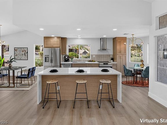 3rd image of 2849 Bluff Point Dr