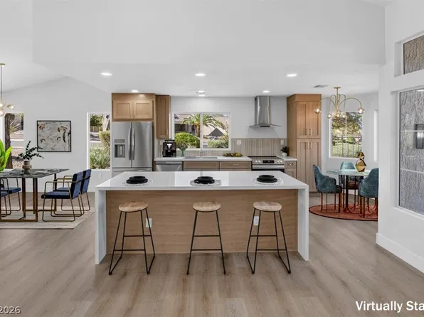 2849 Bluff Point Dr, Las Vegas, NV 89134