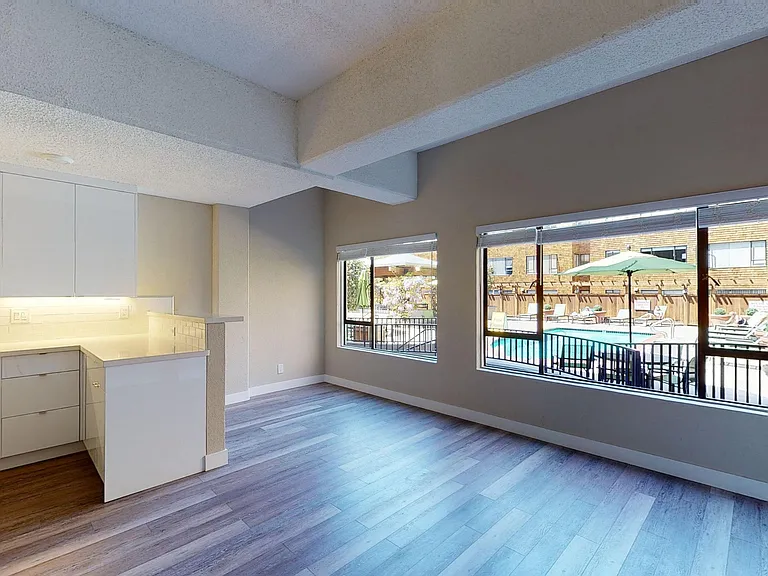 Marina Cove Apartments — Photo 13