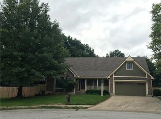 1203 Holly Ave, Harrisonville, MO 64701