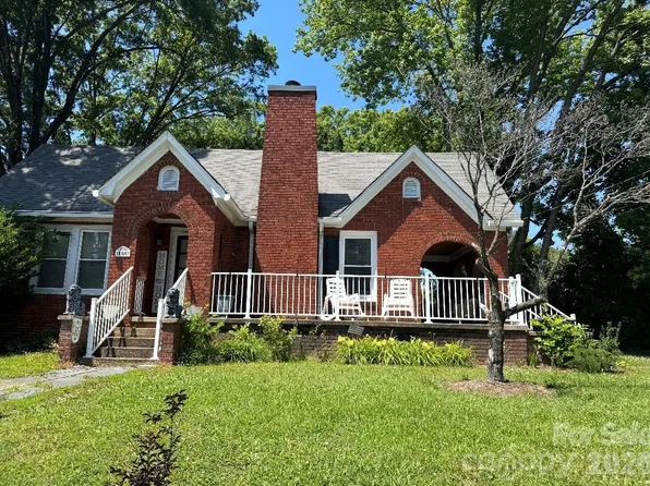 1303 Lane St, Kannapolis, NC 28083