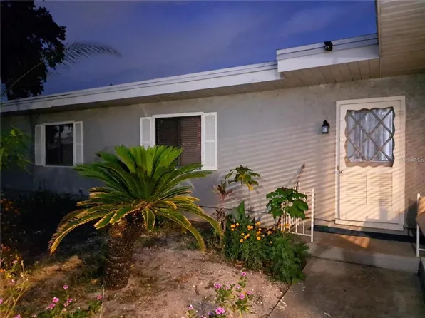 2814 N Maryland Ave, Plant City, FL 33563