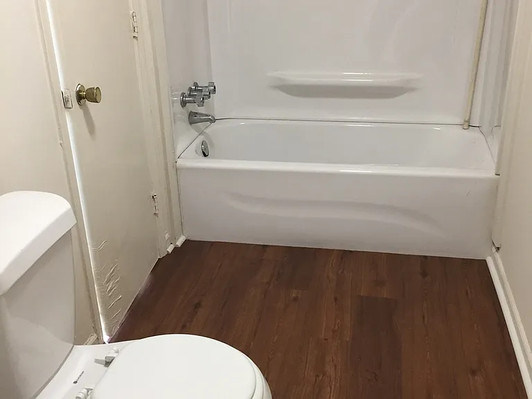 3600-3730 Southborough Rd — Photo 8
