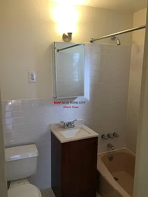 Rented by Keller Williams NYC | media 8