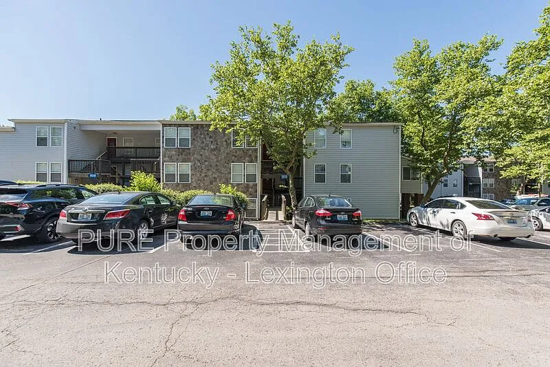Building Photo - 2414 Lake Park Rd #2108