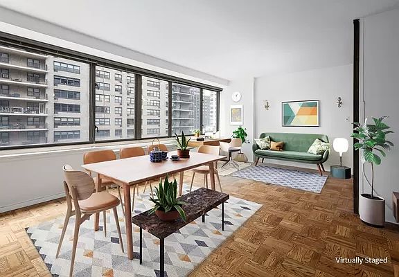 3rd image of 315 W 70th St APT 7A